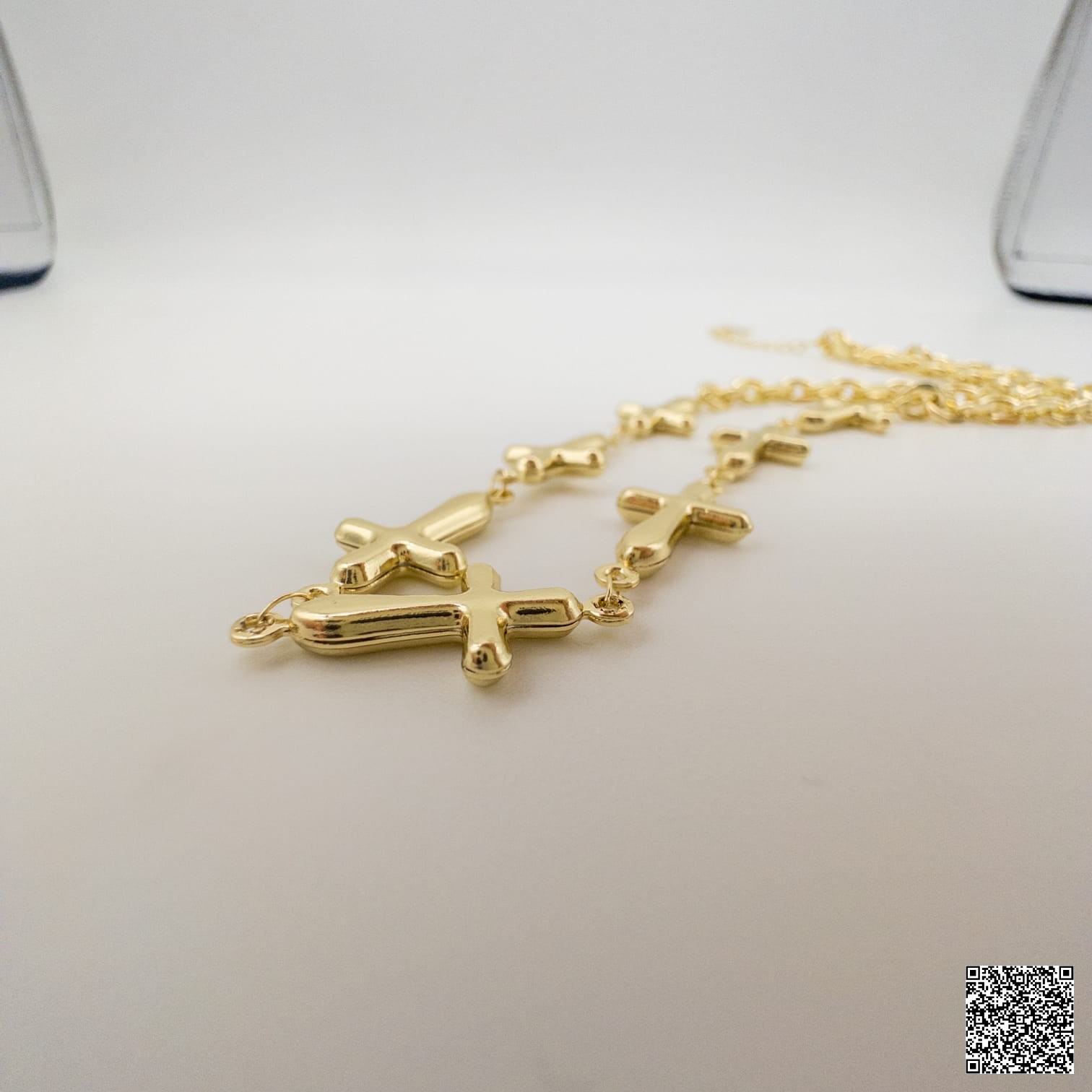 Luxuriöse Goldfarbene Kreuz Halskette Für Damen Eleganter