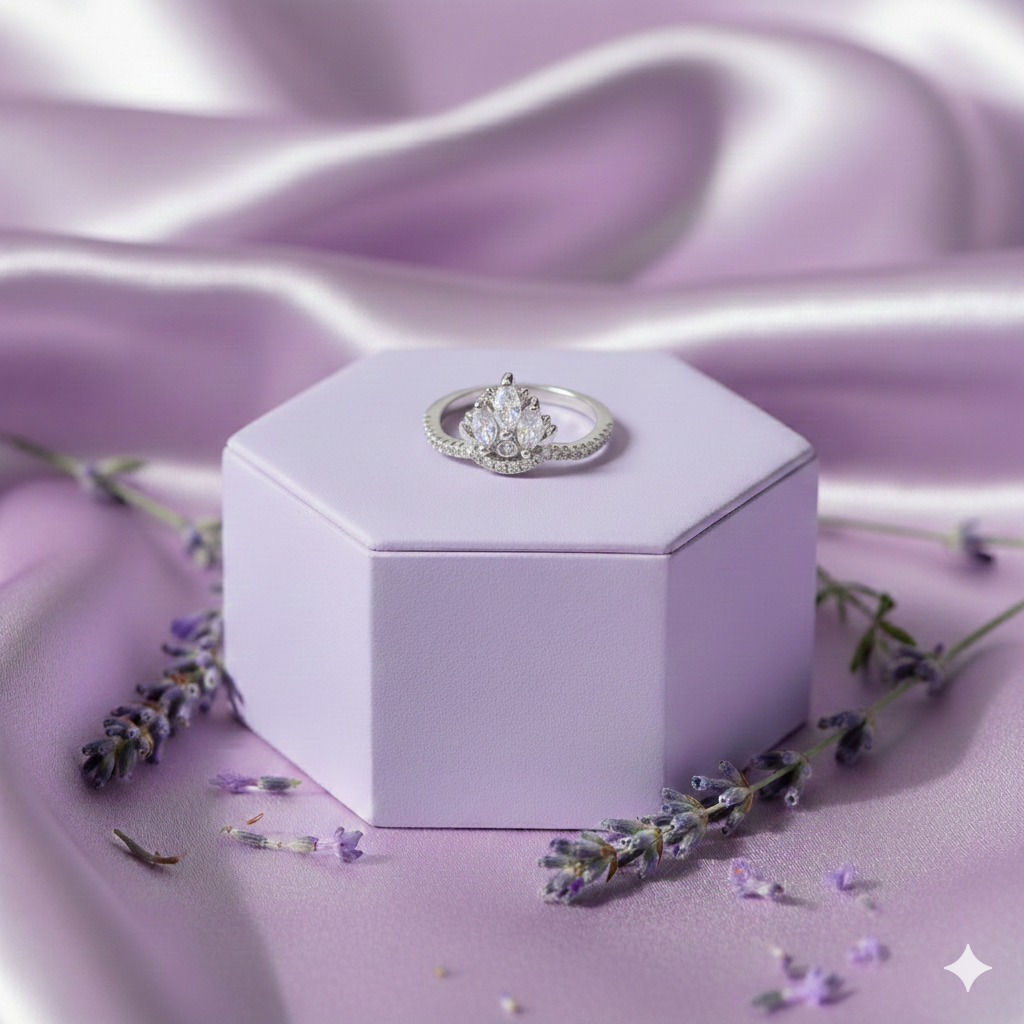 Eleganter Kronenring Aus Silber Mit Zirkonia