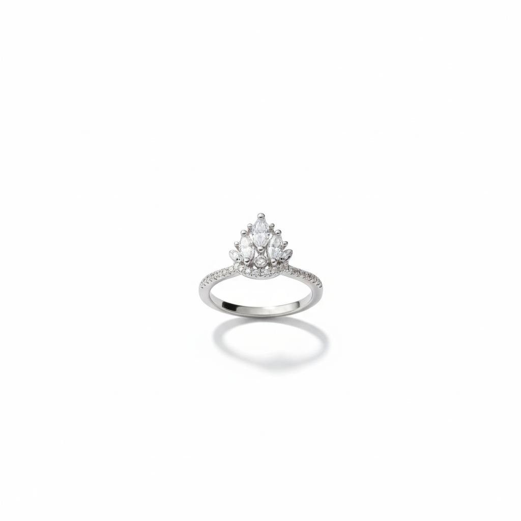Eleganter Kronenring Aus Silber Mit Zirkonia