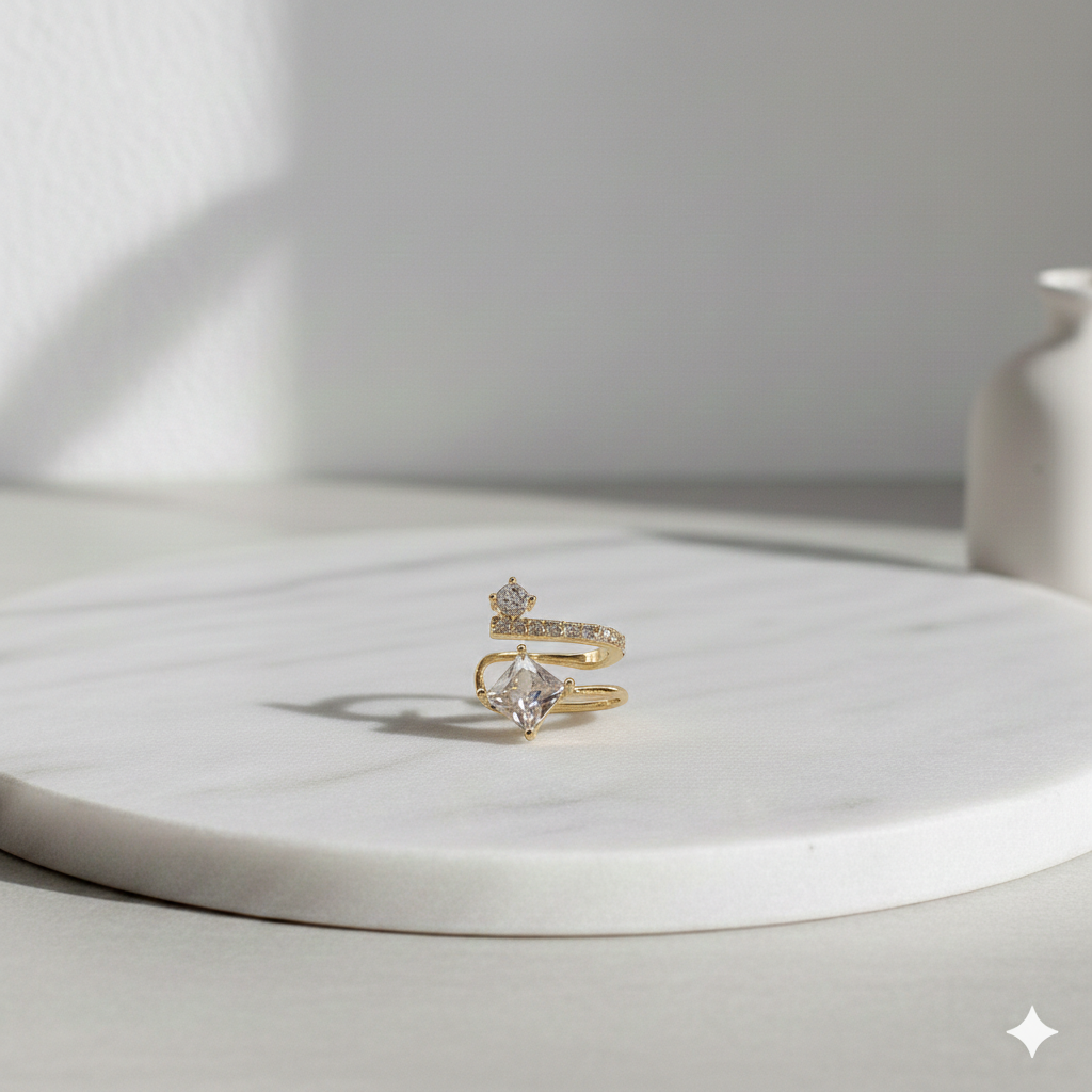 Vergoldeter Ear Cuff Mit Zirkonia Eleganter Ohrclip Ohne Piercing