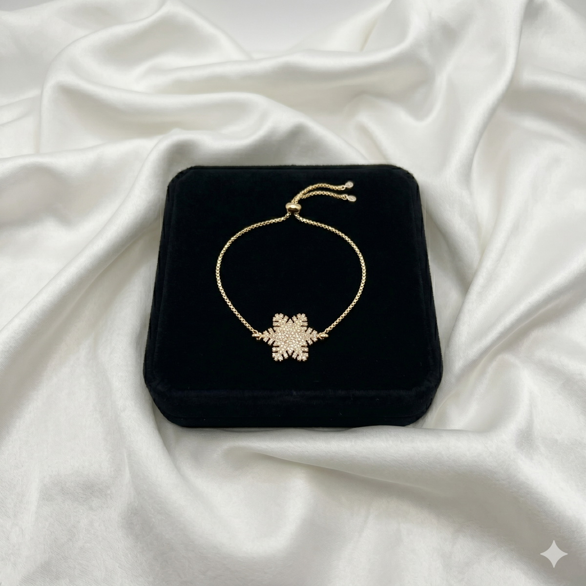 Elegantes Damen Armband Mit Funkelndem Blumenmotiv Goldfarbenes