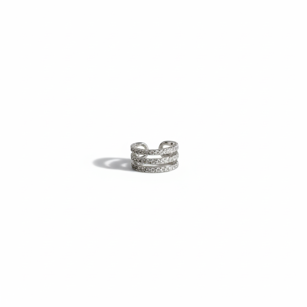 Silberfarbener Ear Cuff Mit Zirkonia
