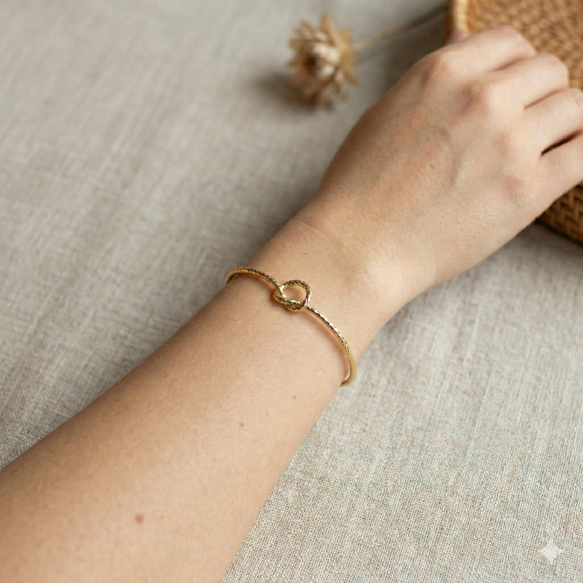 Knoten Armreif Für Damen Goldfarben & Silberfarben