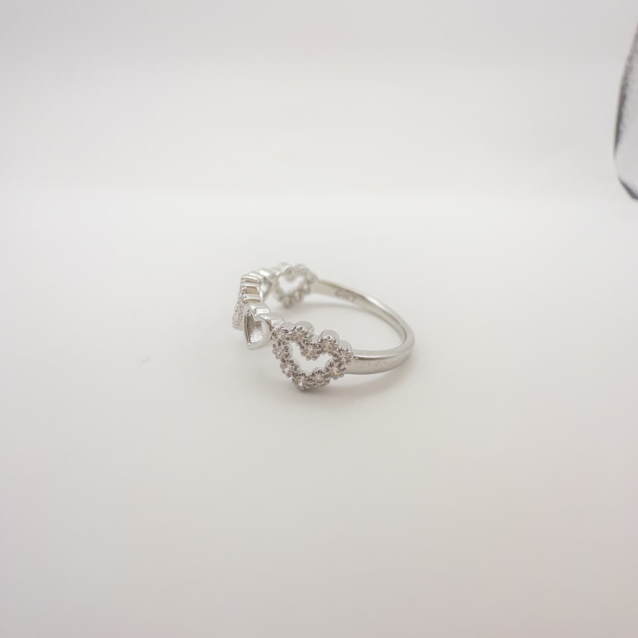Eleganter Herz Ring Silber Mit Funkelndem Blumenmotiv