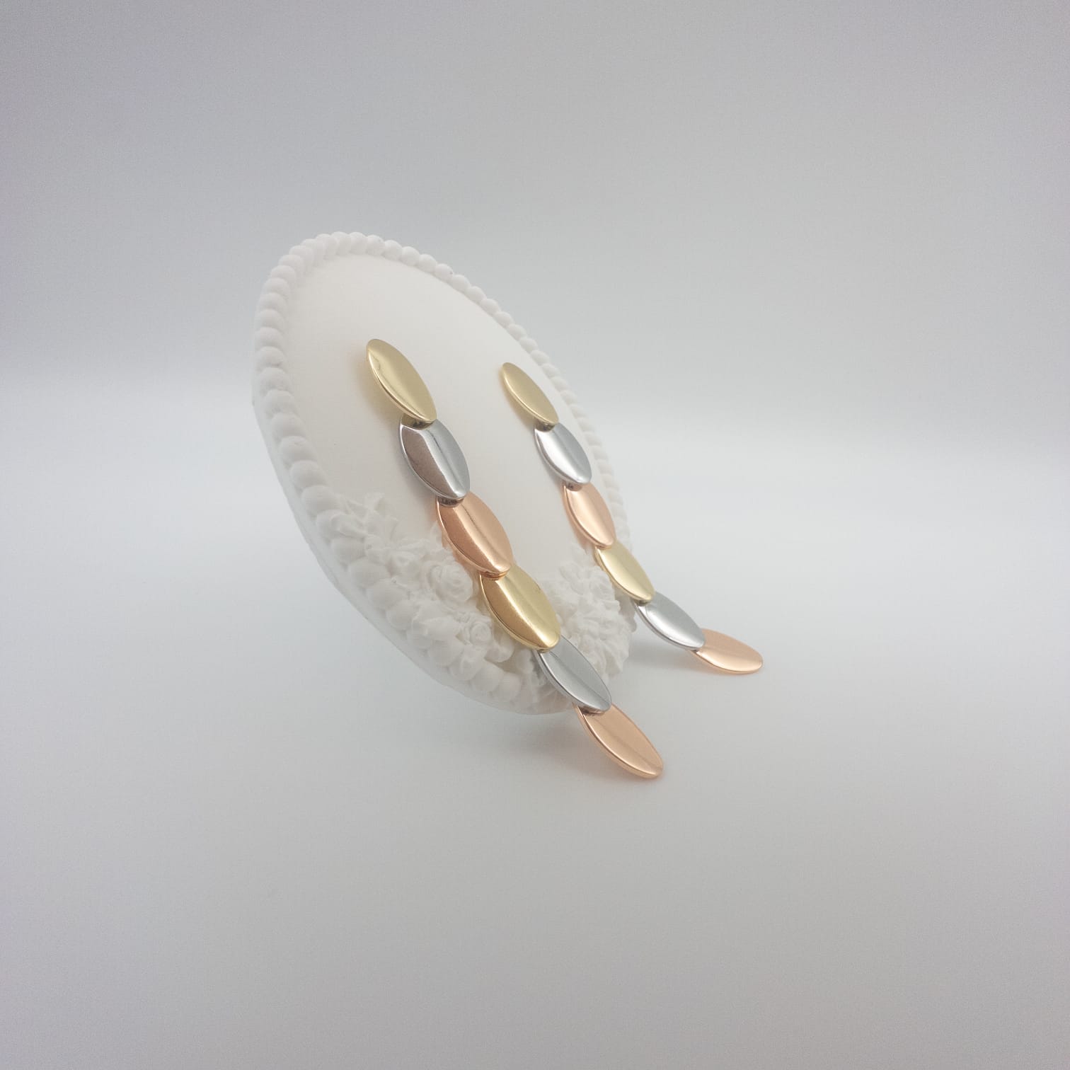 Goldene Mehrfarbige Hängeohrringe Elegante Damen Ohrhänger