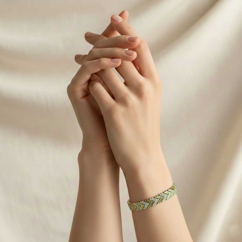 14K Vergoldetes Armband Mit Zirkonia Elegantes Pfeildesign
