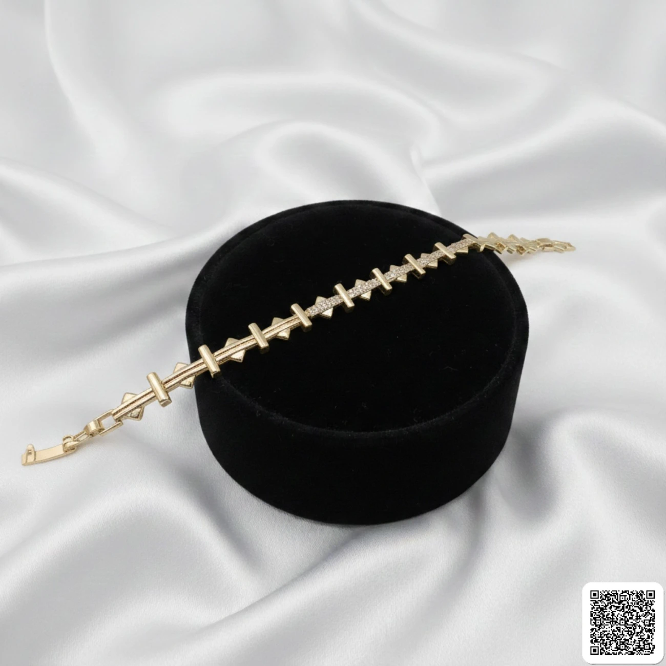 Vergoldetes Damen Tennisarmband Mit Zirkonia Elegantes