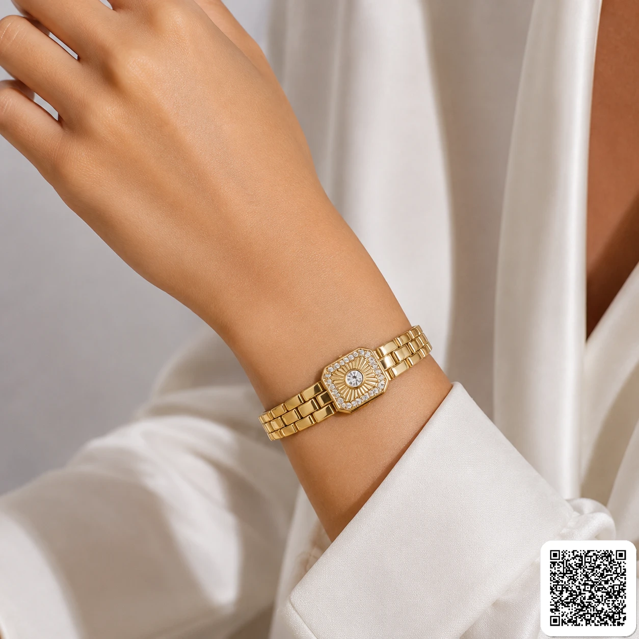 Elegante Goldfarbene Armbanduhr Mit Funkelndem Zifferblatt