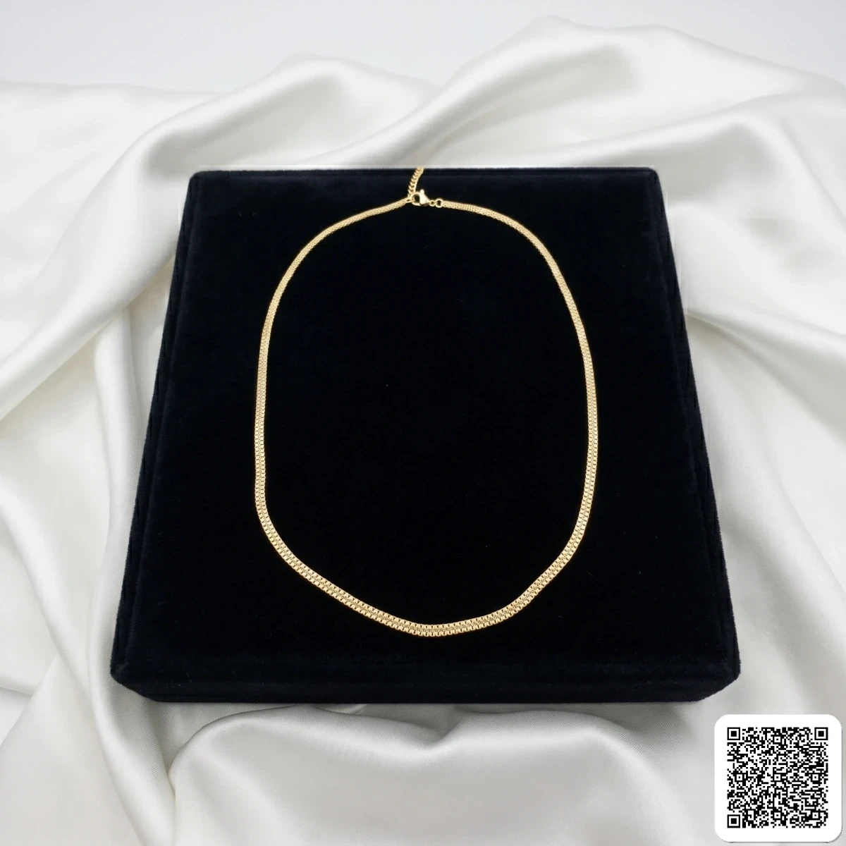 Goldfarbene Schlangen Halskette Elegante Damen Kette