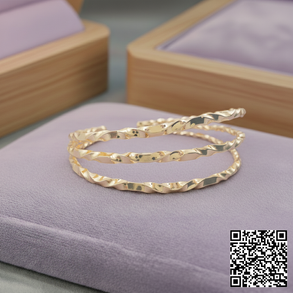 Eleganter Goldfarbener Wellenring Offenes Design