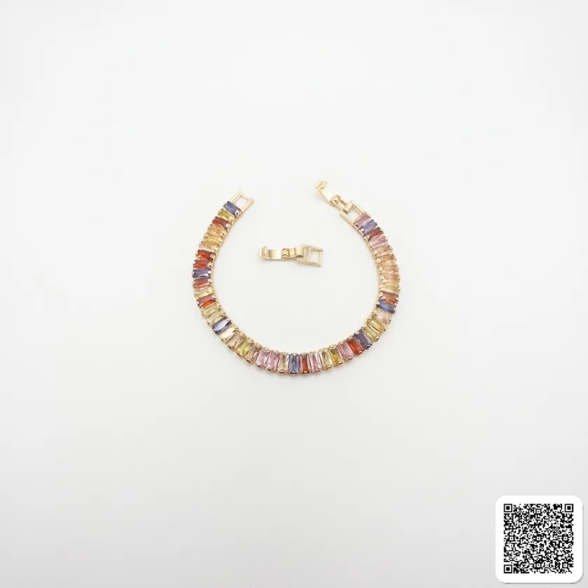 Pastellfarbiges Tennisarmband Mit Rechteckigen Zirkonia-Steinen