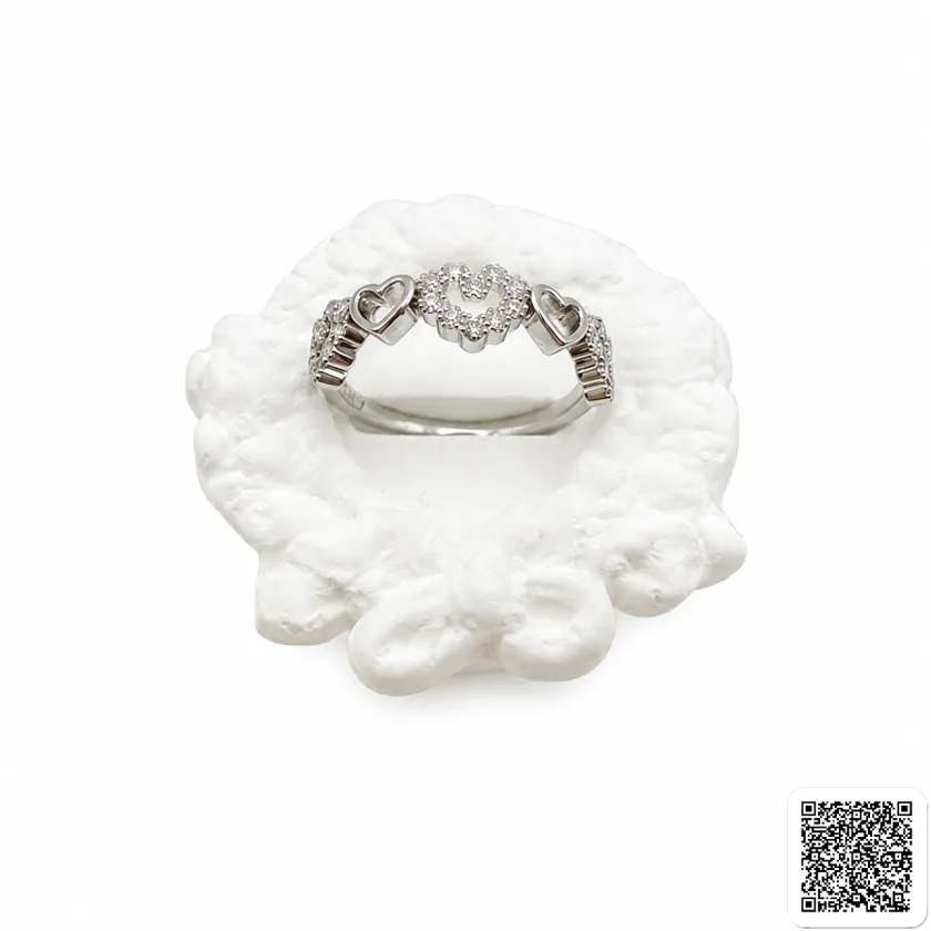 Eleganter Herz Ring Silber Mit Funkelndem Blumenmotiv