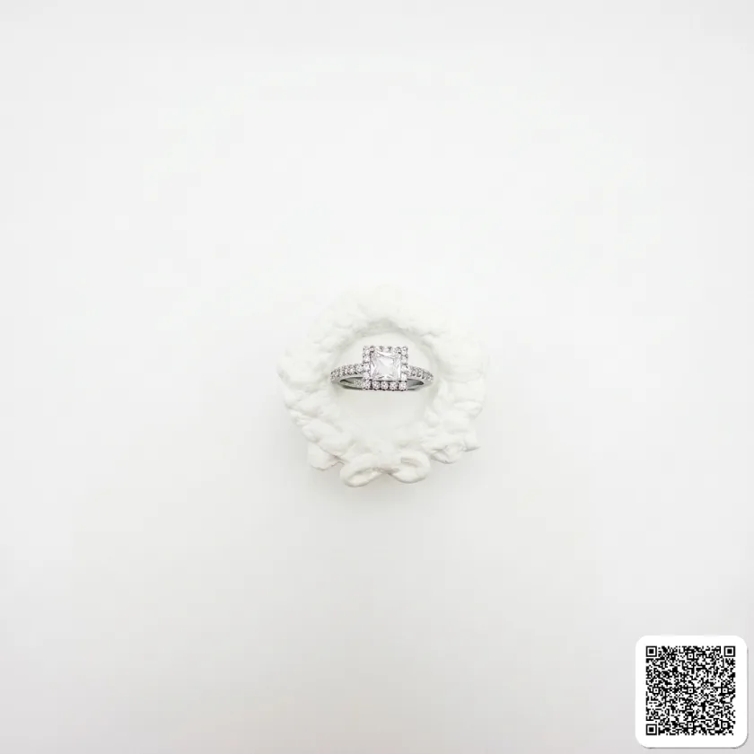 925 Silberring Mit Quadratischem Zirkonia Eleganter