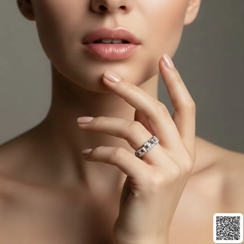Eleganter Zirkonia-Eternity-Ring In Silberoptik