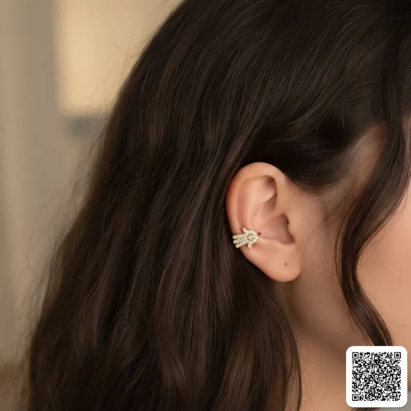Goldener Hamsa Ear Cuff Mit Zirkonia Eleganter Ohrschmuck